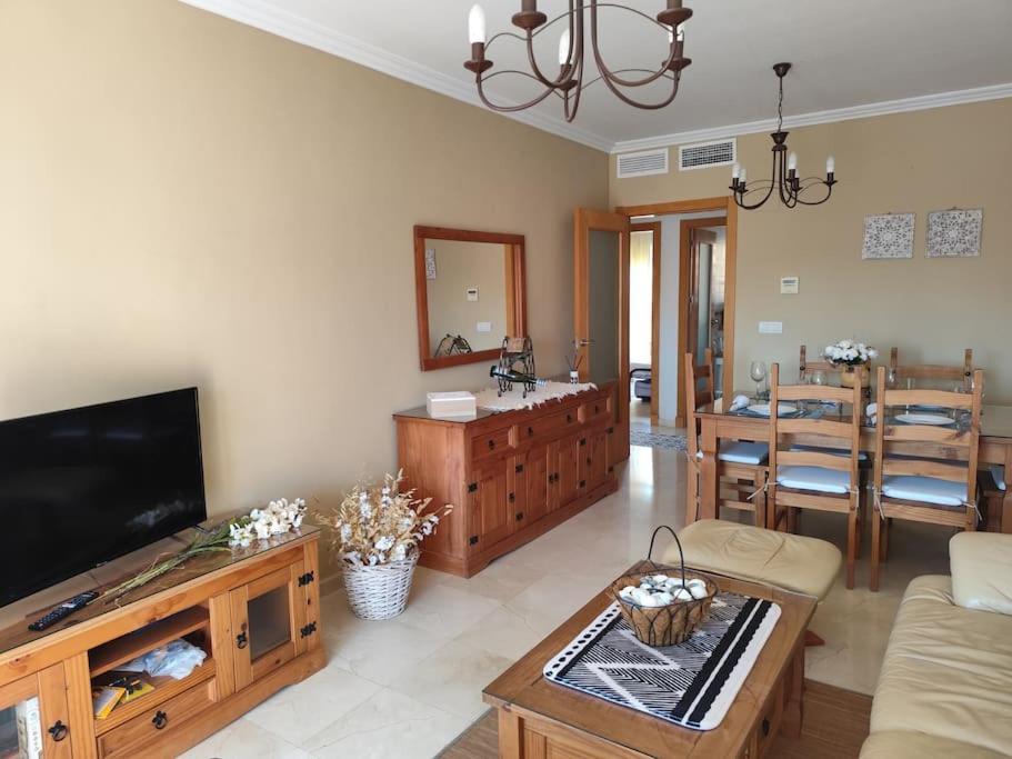 Penthouse Paradiso: 2Br Oasis In Casares Del Sol Exterior photo